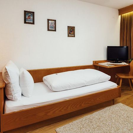 Hotel Komperdell Серфаус Экстерьер фото
