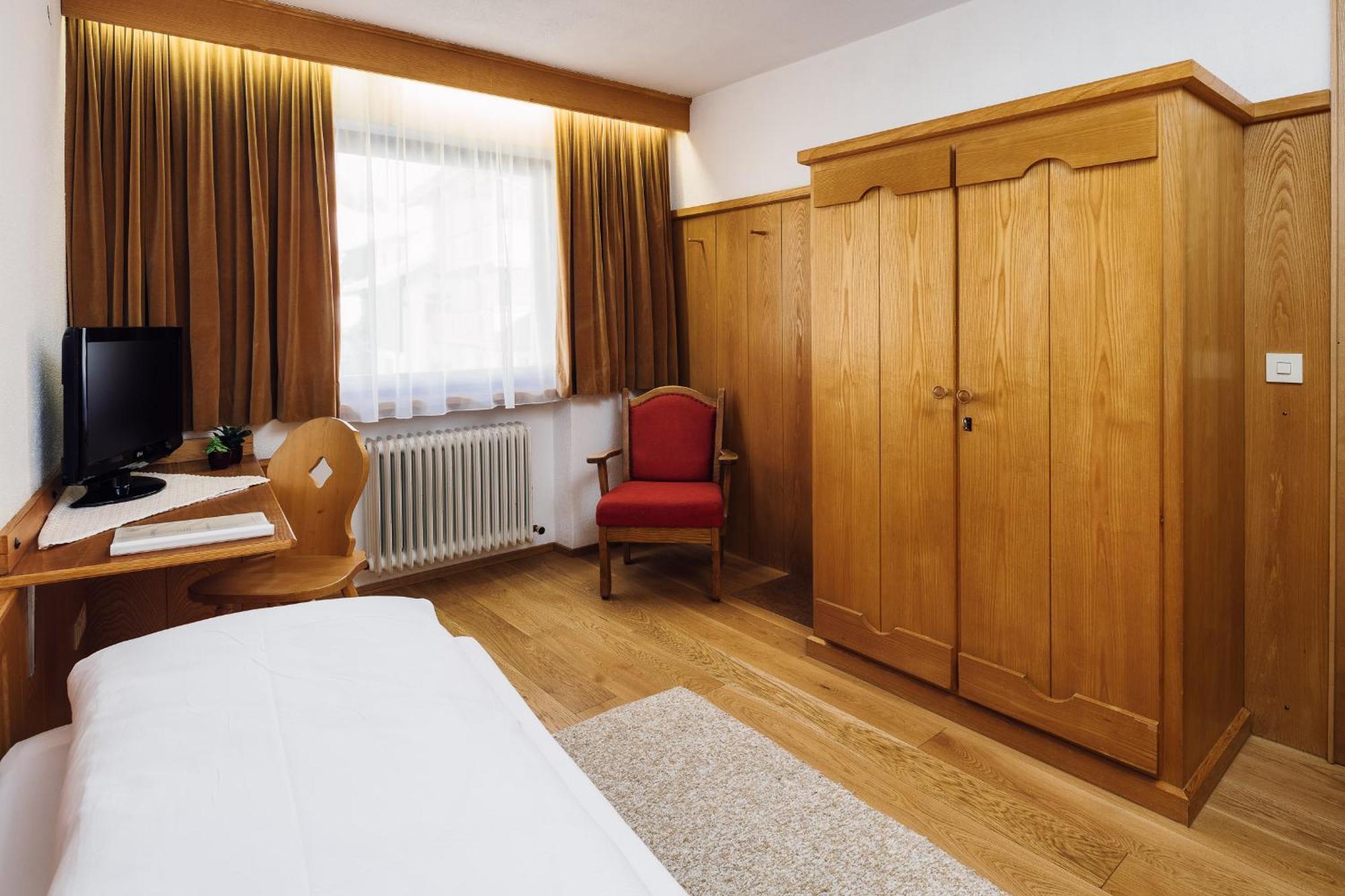 Hotel Komperdell Серфаус Экстерьер фото