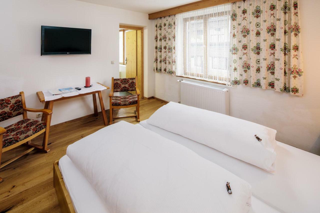Hotel Komperdell Серфаус Экстерьер фото